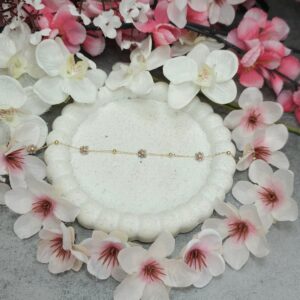 LITTLE FLOWER BRACELET - Image 3
