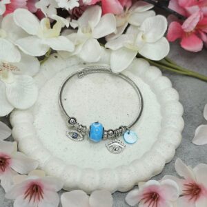 THE BLUE EYE - Image 2