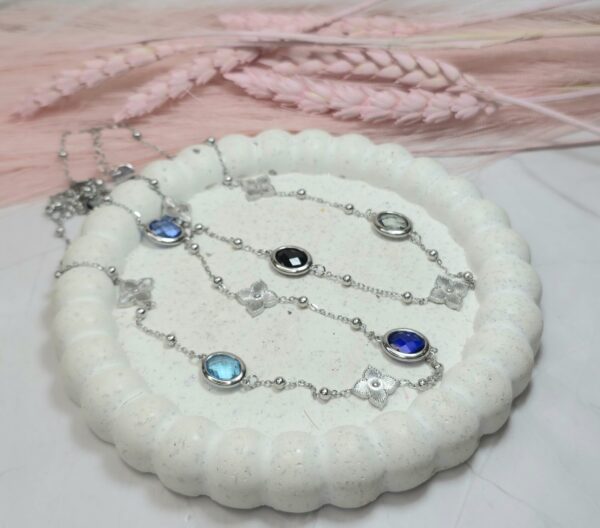 RISLA NECKLACE