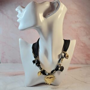 BLACK BANDANA NECKLACE