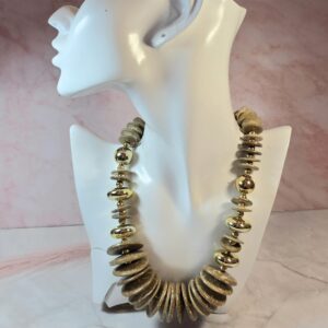 WOODEN NECKLACE