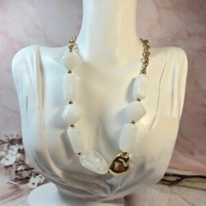 WHITE GOLD NECKLACE