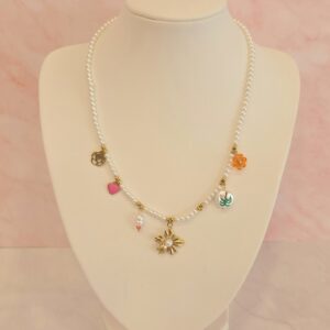 FLOWER PEARL NECKLACE